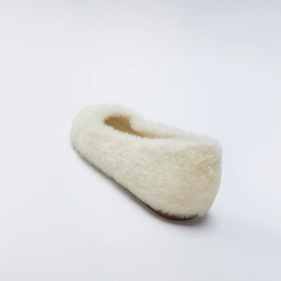 NWT Zara cream off-white faux fur low heeled ballet flats, 6 - Picture 7 of 13